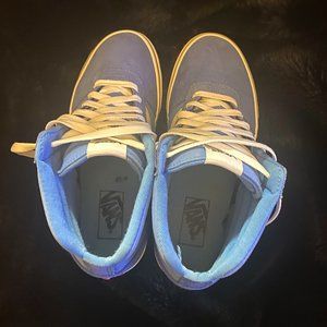 Vans of the Wall